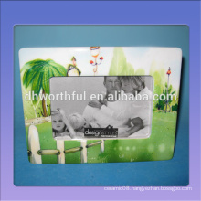 Cheap handmade frames for pictures in ceramic material